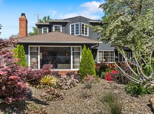 2758 13th St, Sacramento, CA 95818