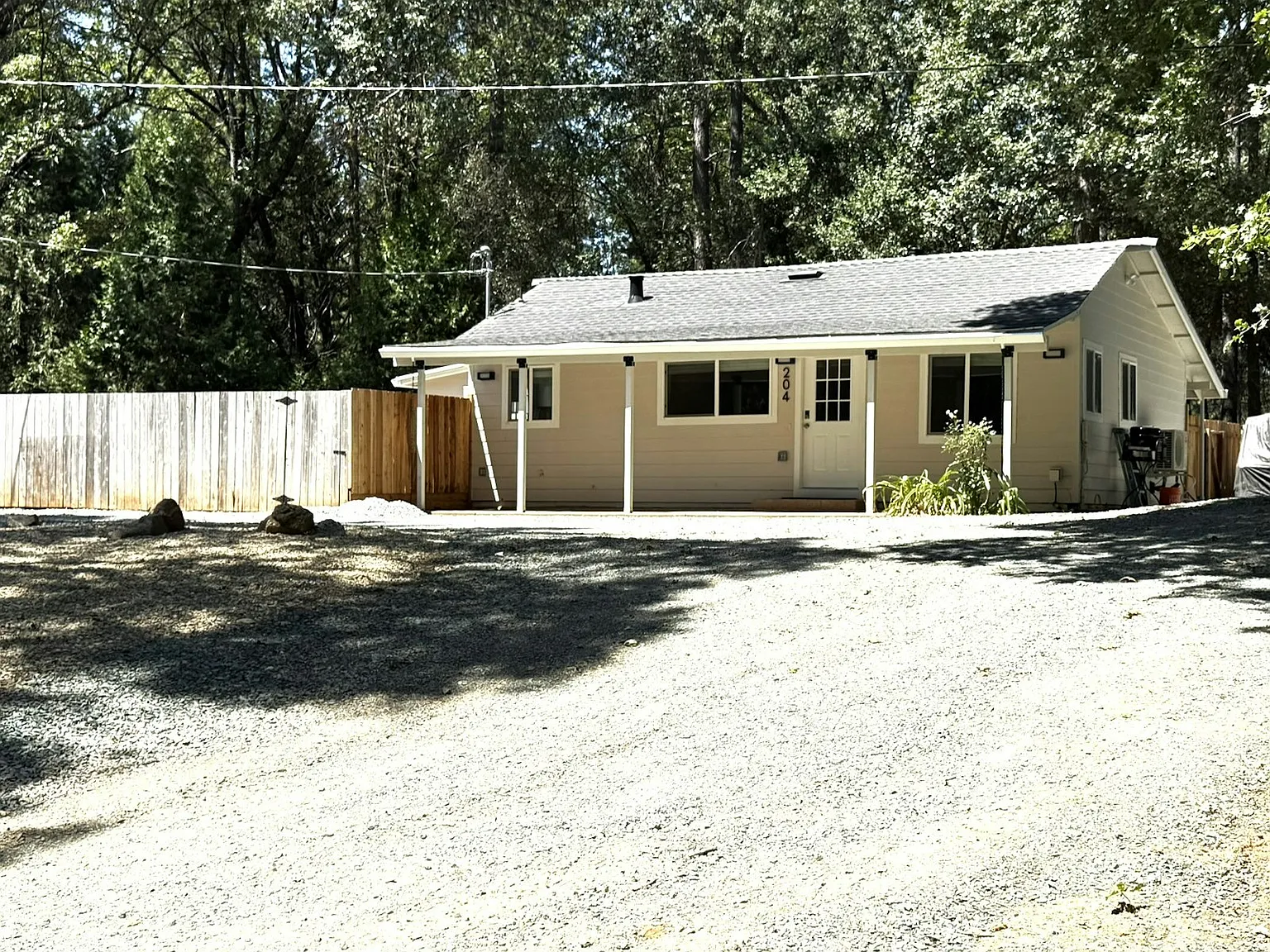 204 Lambert Lane — Photo 4