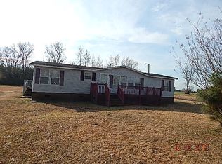 412 Franklin St, Mount Olive, NC 28365