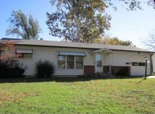 2421 New Hampshire Ave, Joplin, MO 64804