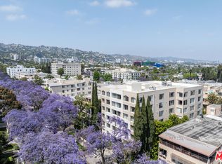 412 N Palm Dr APT 304, Beverly Hills, CA 90210