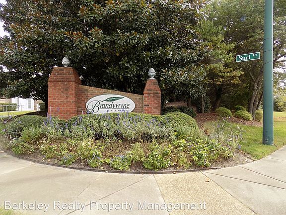 2nd image of 120 Shaindel Dr