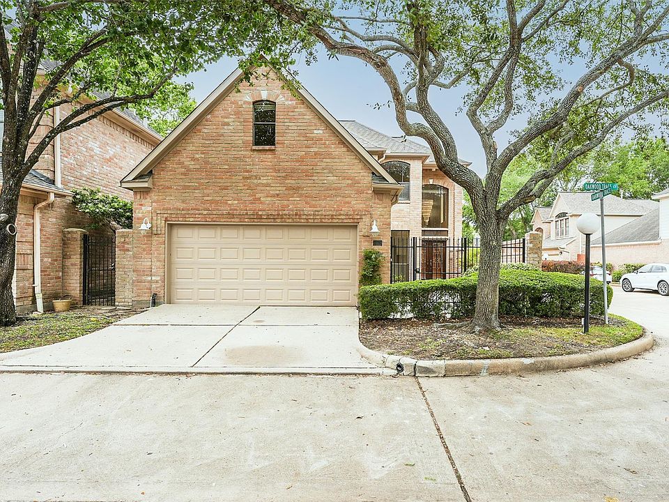1st image of 6839 Oakwood Trace Ct
