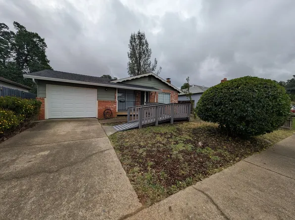 1357 Jeffries Ave, Anderson, CA 96007