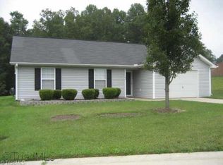 160 Old Wood Ct, Kernersville, NC 27284
