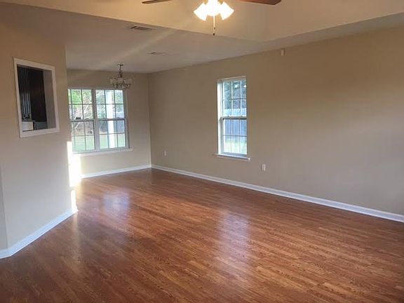 4th image of 4169 Meredith Dr