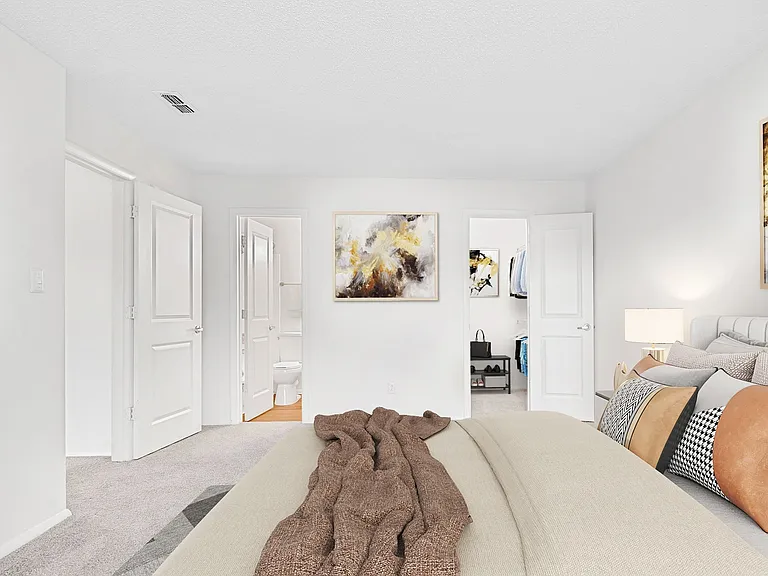 Southpark Commons Apartment Homes — Photo 25