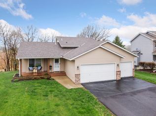 225 Arnica Dr, Watertown, MN 55388