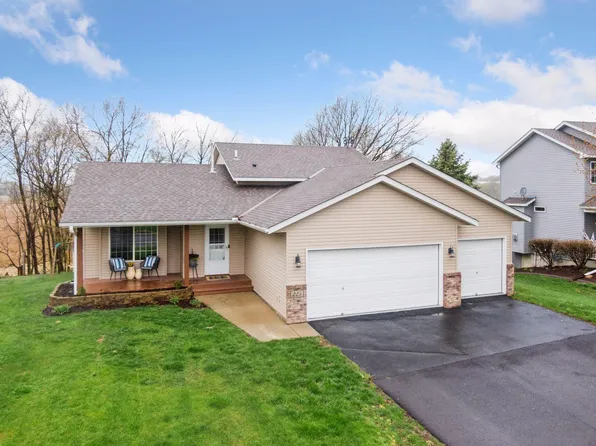 225 Arnica Dr, Watertown, MN 55388