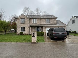 104 Falcon Crest Ct, Hazard, KY 41701
