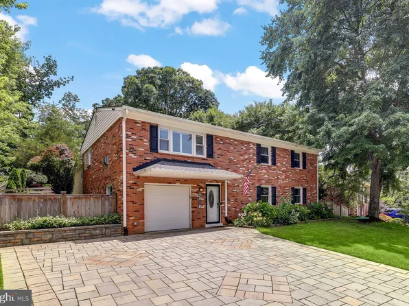 2203 Jib Ln, Woodbridge, VA 22192