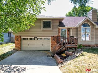 2207 Old Glory Rd, Lincoln, NE 68521