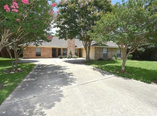 622 Park Ln, Highland Village, TX 75077