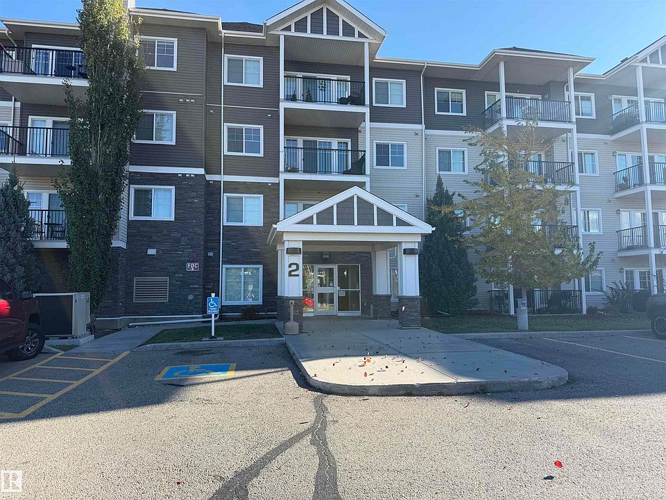 1st image of 2 Augustine Cres Unit 1105