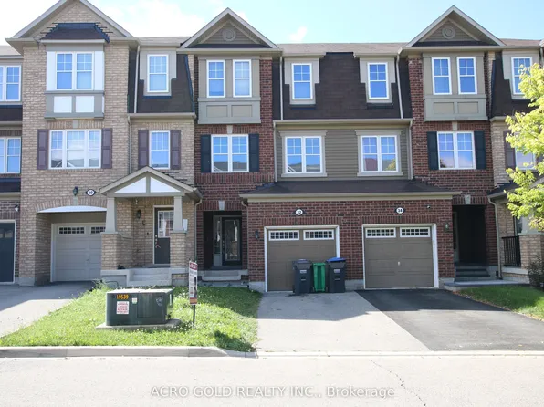 32 Mercedes Rd, Brampton, ON L7A 0Z2