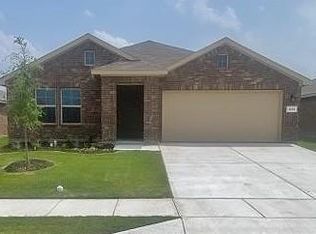 413 Amory St, Azle, TX 76020