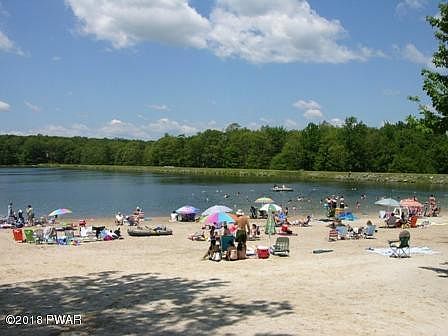 2nd image of 437 Canoebrook Dr