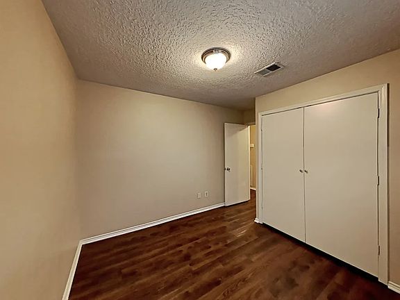 5th image of 11119 Wheatridge Dr
