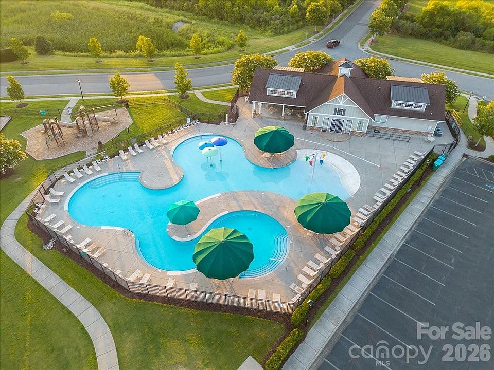 1st image of 1019 Sunflower Ln