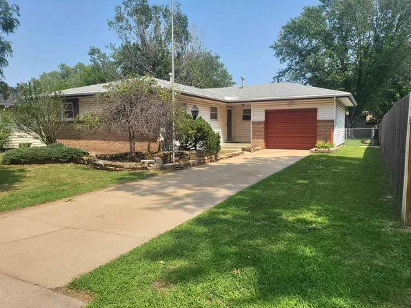 724 N Young St, Wichita, KS 67212