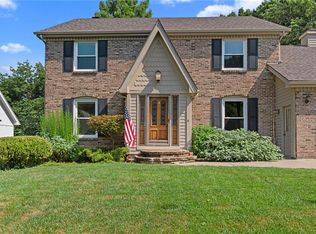 9654 W 116th St, Overland Park, KS 66210