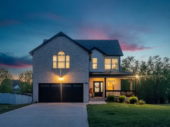 2968 Kirkwood Rd, Clarksville, TN 37043