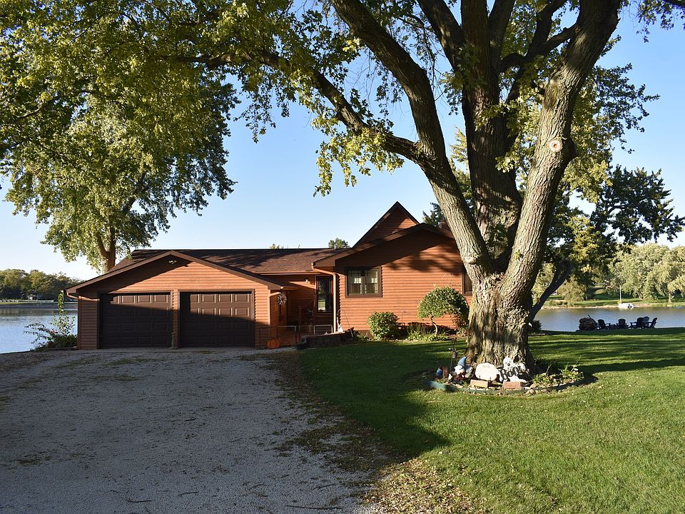 1st image of 1417 Country Club Ln
