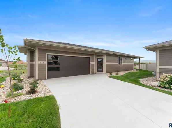 515 Ross St, Harrisburg, SD 57032