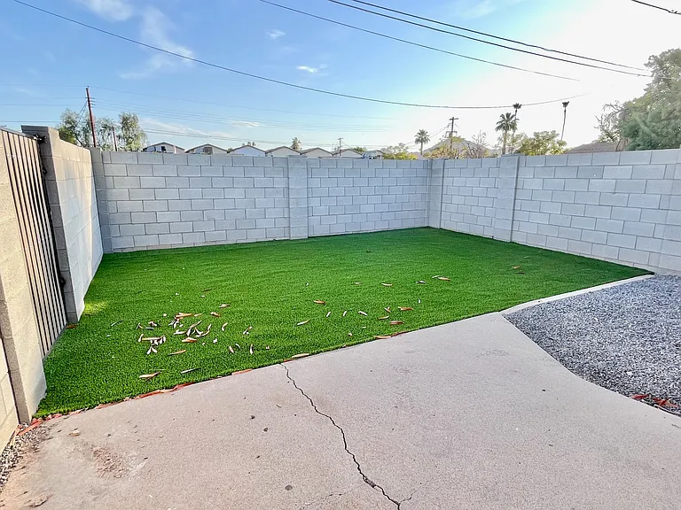 3008 N 39th St #9A — Photo 13