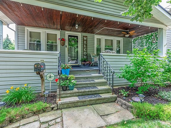 5th image of 2305 Portman Ave