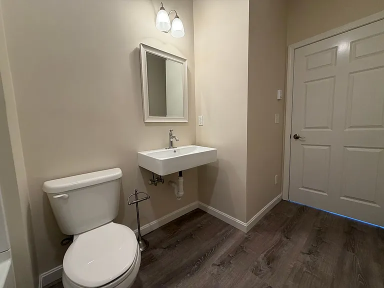 85 Lowell St — Photo 38