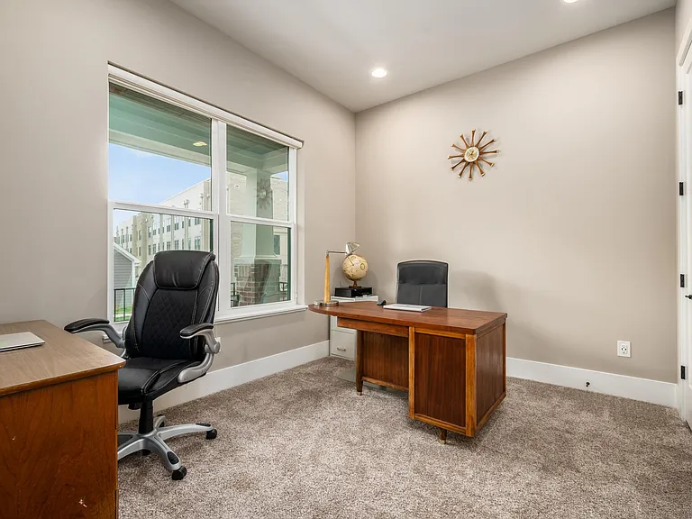 Office, can be converted to a bedroom (has full bathroom adjacent)