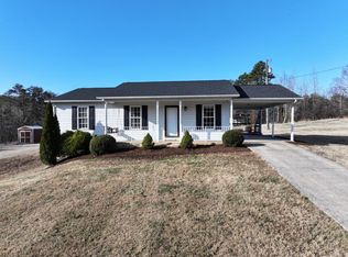 1299 Shawnee Rd, Ringgold, VA 24586