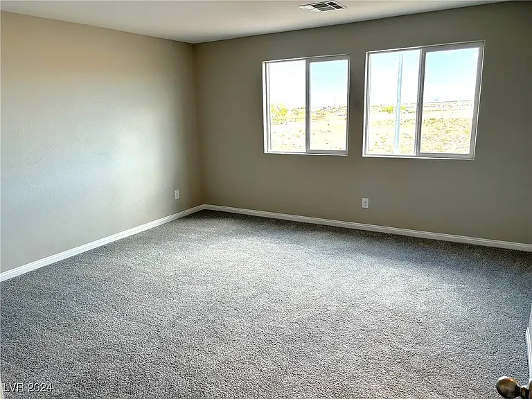 10334 Apefly St — Photo 24