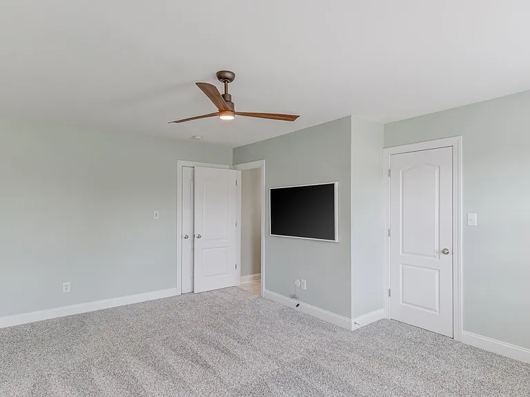 2041 Jadewood Dr — Photo 61