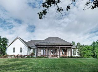 138 Sky Lake Dr, Pelahatchie, MS 39145