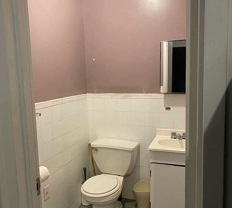 2nd image of 30-59 Steinway Ave #2