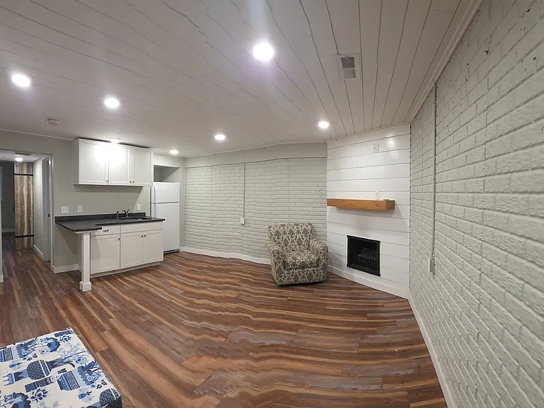 2215 Reservoir St #3 — Photo 7