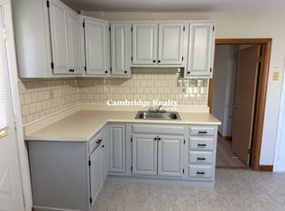 297 Elm St #3, Cambridge, MA 02139