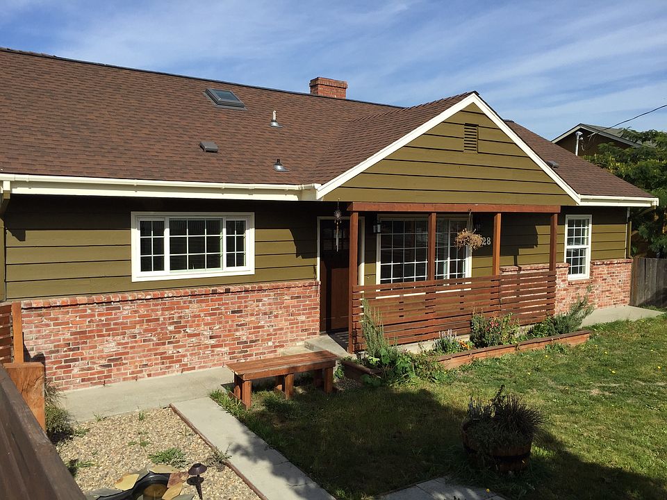 1st image of 2228 S 120th St