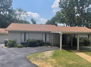 9 Bradford Ct, Little Rock, AR 72227
