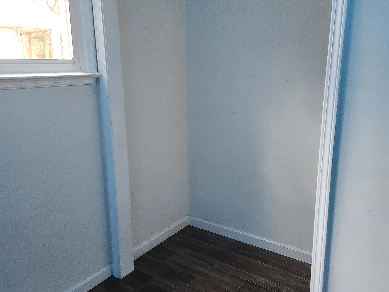 Beautiful freshly renovated home for rent — Photo 4