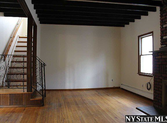 4th image of 296 W Windsor Pkwy