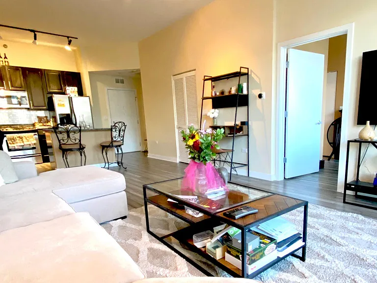 901 W Madison St #912 — Photo 36