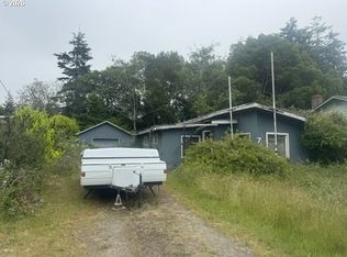 743 S Cammann St, Coos Bay, OR 97420