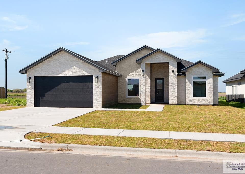 1st image of 2325 Brown Pelican Ln