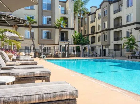 9236 Regents Rd #B210, La Jolla, CA 92037