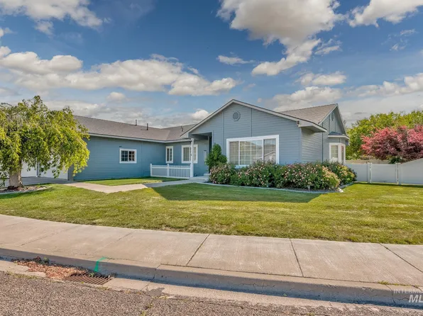 119 SW 18th St, Ontario, OR 97914