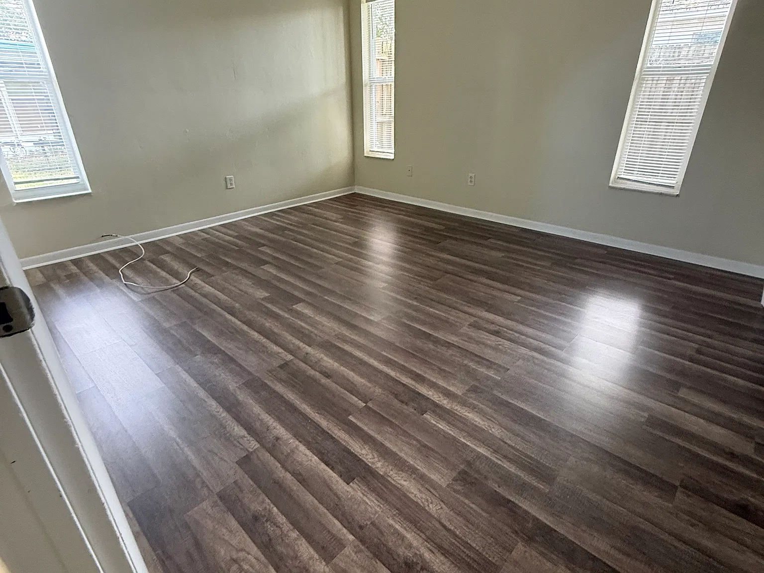 2 bed, 1032 sqft, $1,900 — Photo 4