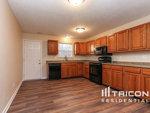 5th image of 1734 Kayla Dr
